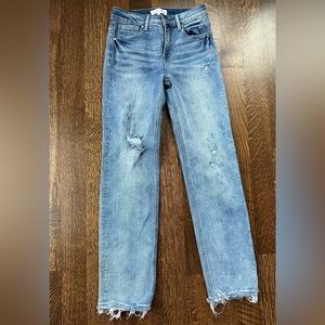 Risen Straight Leg Jean Size 5/27 New without tags